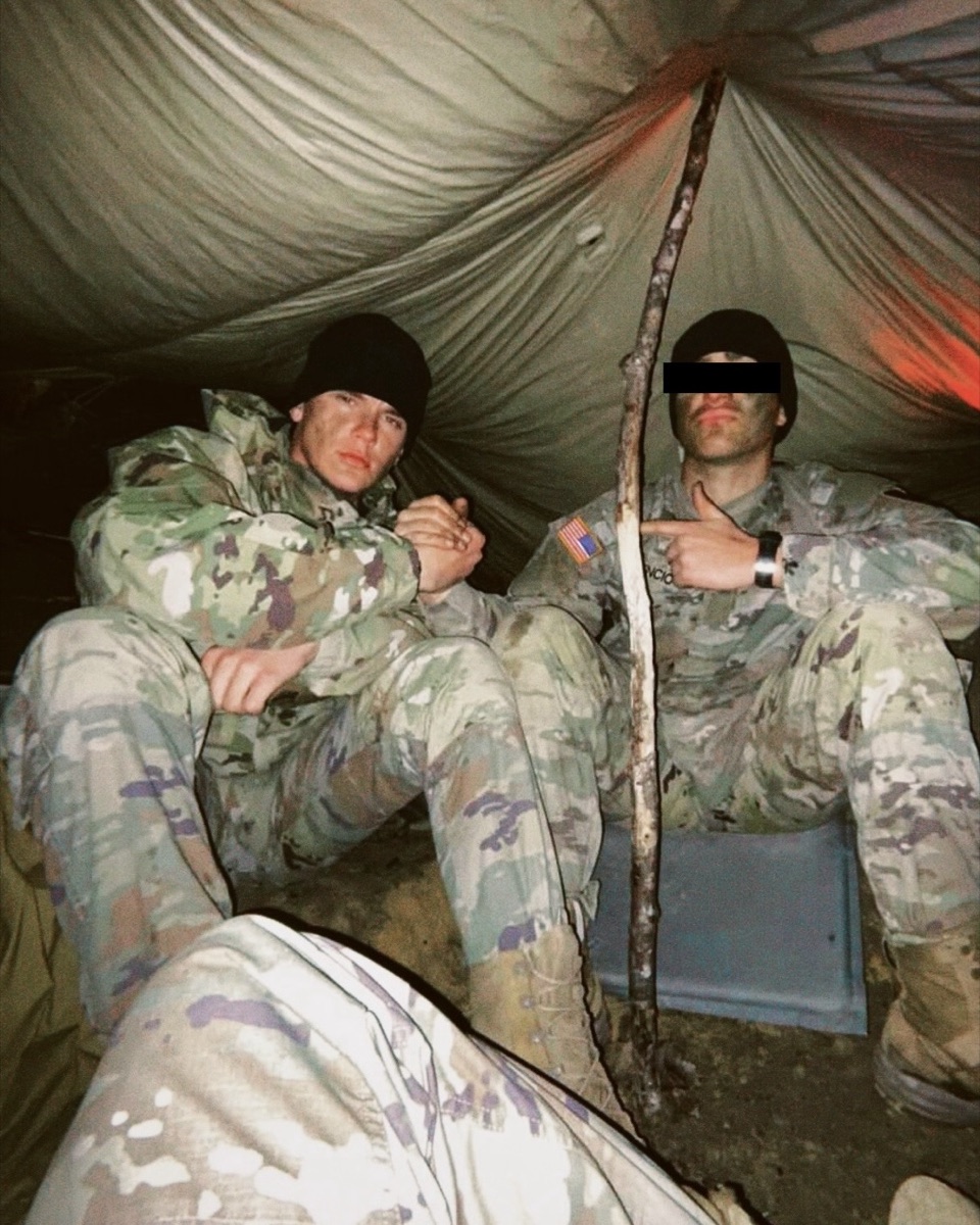 Daniel Laskowski in the field with a fellow soldier